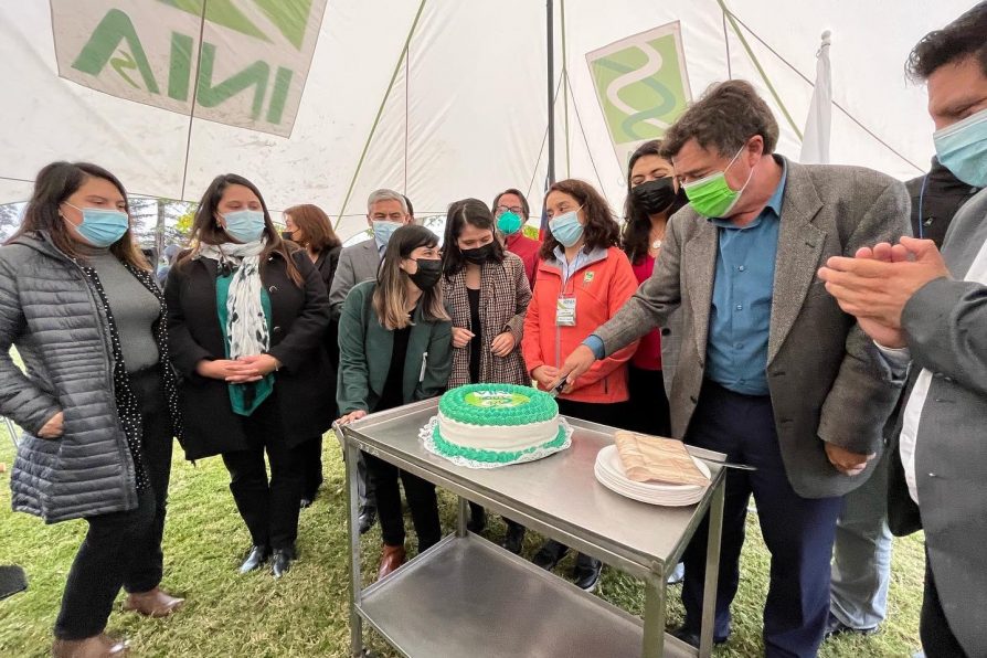 Ministro y subsecretario de Agricultura visitaron la Provincia de Linares para celebrar los 58 años de INIA Chile