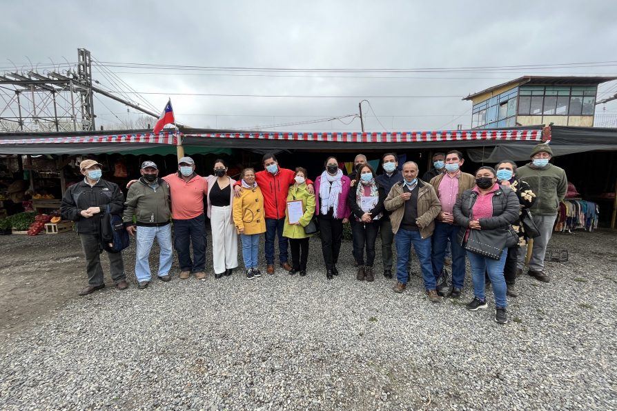 Feria “Del Campo a su mesa” de Linares recibió certificación de Sercotec