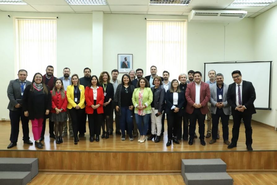 Ministro Valenzuela lideró Gabinete Regional y realizó dialogo ciudadano en la provincia de Linares