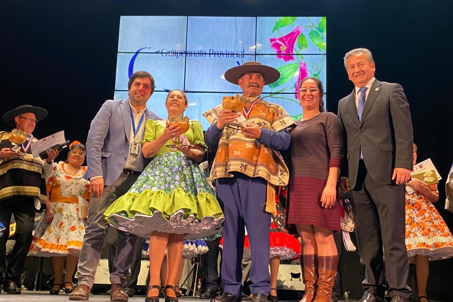 Linares es Campeón Provincial de Cueca Adulto Mayor 2025