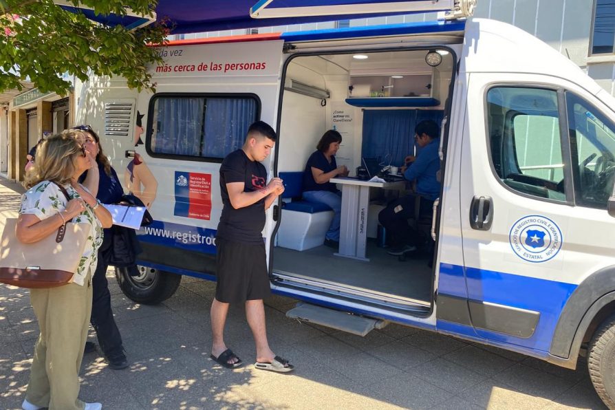 Gobierno en Terreno N°18 del año congregó a cientos de vecinos en San Javier